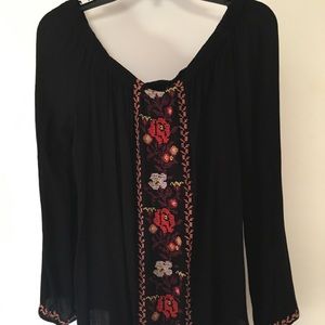 Pretty designed black shirt, never worn